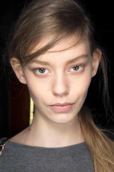 Look 7